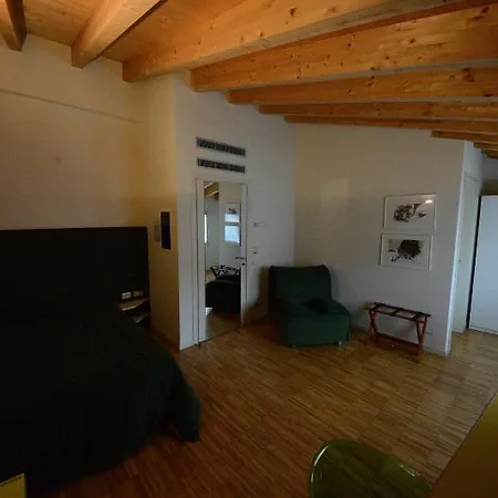 Stile Libero B&B 오리오알세리오